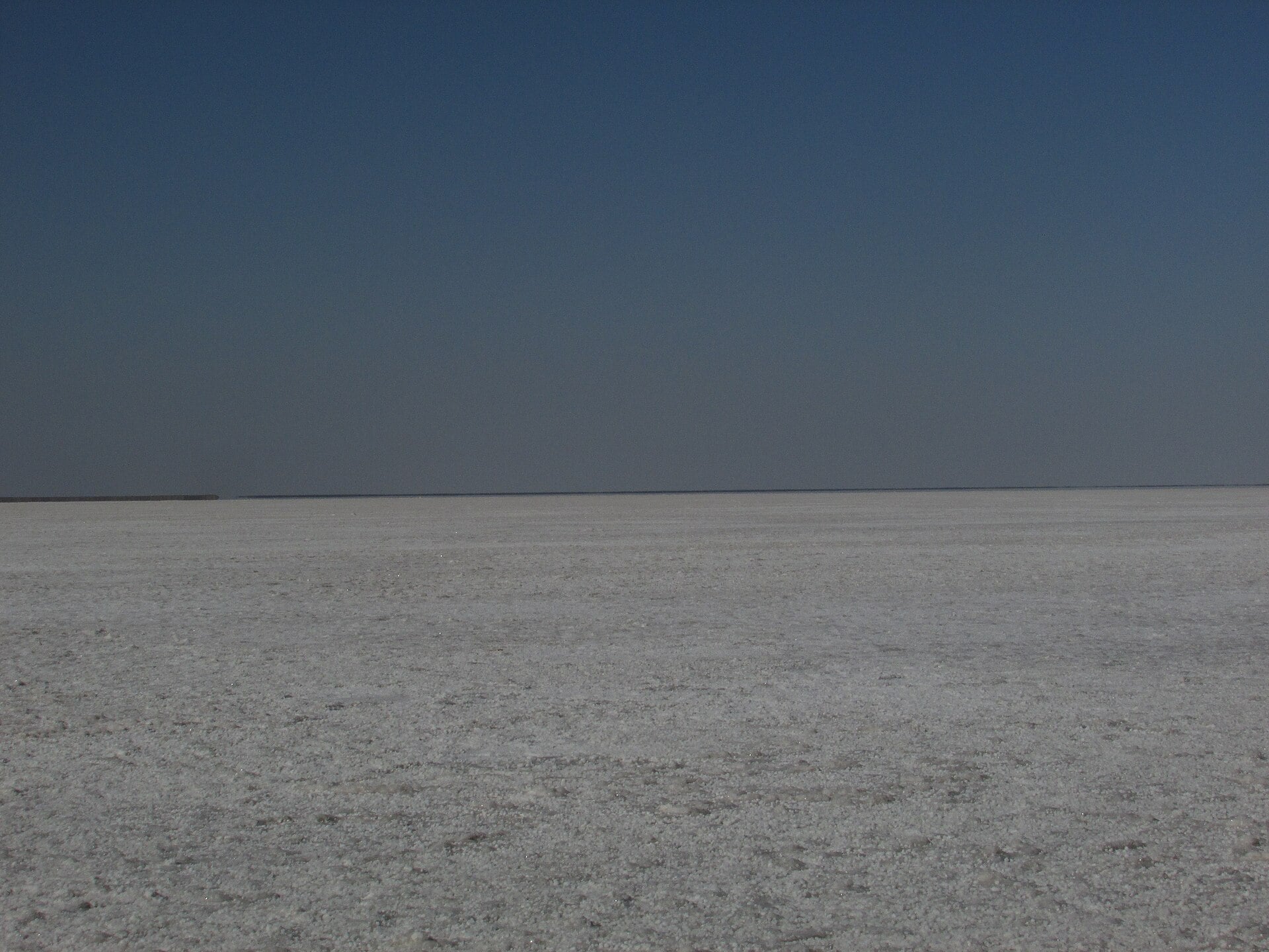 Kutch > white rann and desert weavers